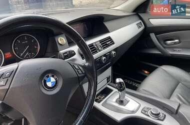 Седан BMW 5 Series 2009 в 