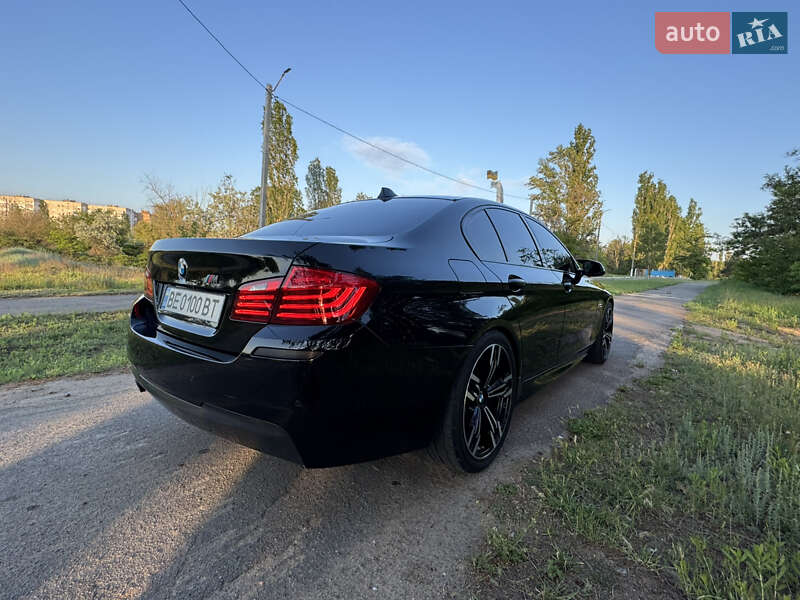 Седан BMW 5 Series 2015 в Миколаєві