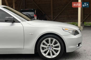 Седан BMW 5 Series 2005 в 
