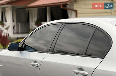 Седан BMW 5 Series 2005 в 