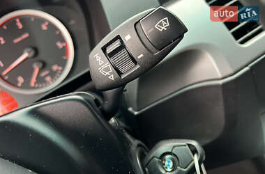 Седан BMW 5 Series 2005 в 