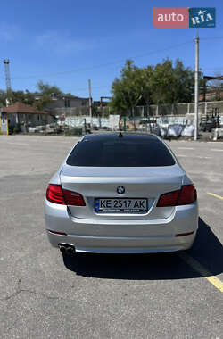 Седан BMW 5 Series 2010 в 