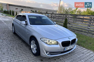 Седан BMW 5 Series 2011 в 