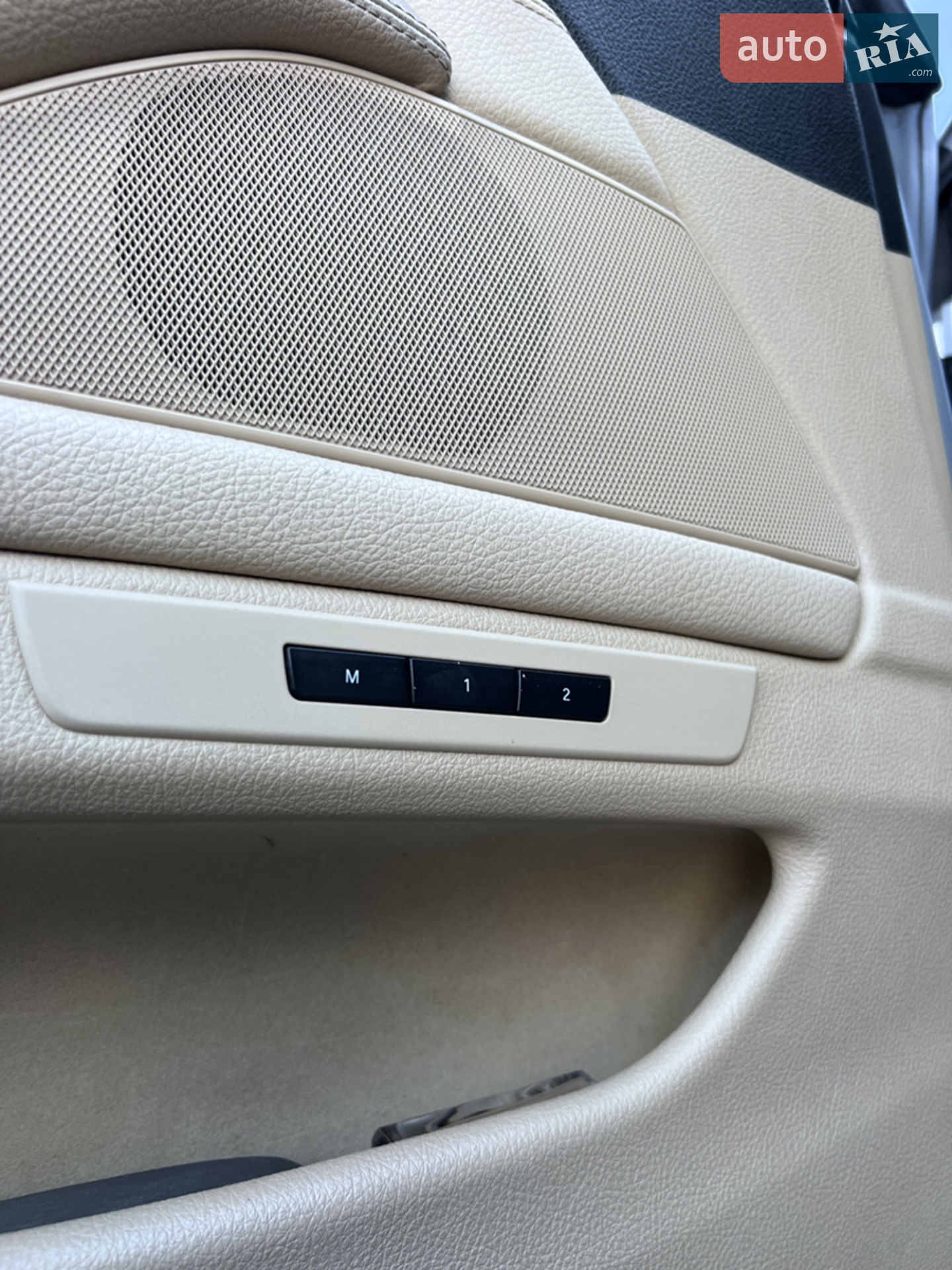 2011 BMW 5er - мініатюра 12