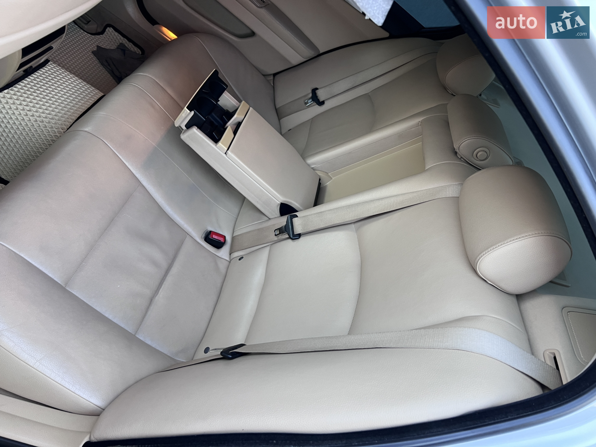 2011 BMW 5er - мініатюра 13
