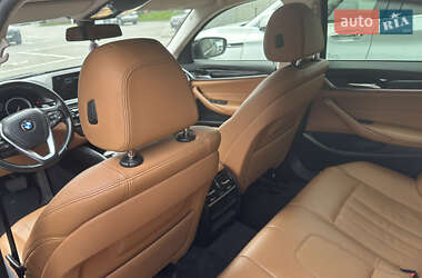 Седан BMW 5 Series 2017 в 