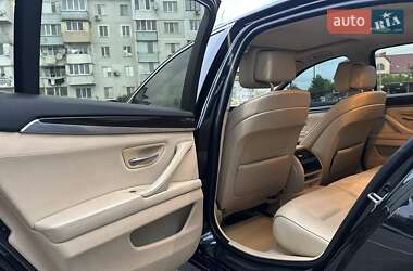 Седан BMW 5 Series 2012 в 
