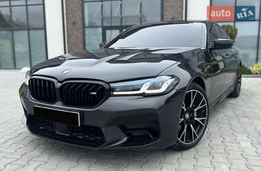 Седан BMW 5 Series 2017 в 