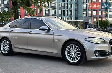 Седан BMW 5 Series 2013 в 