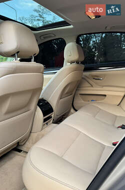 Седан BMW 5 Series 2013 в 
