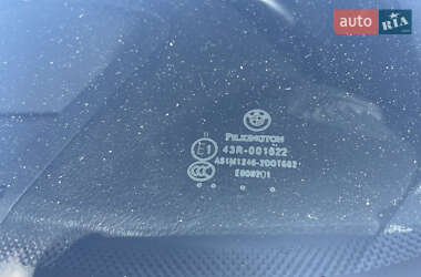 Седан BMW 5 Series 2011 в 