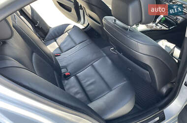 Седан BMW 5 Series 2011 в 