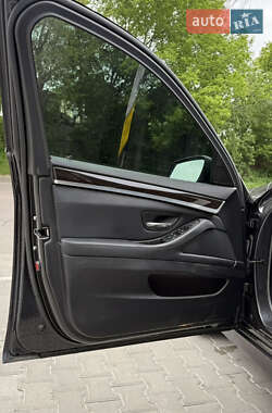Седан BMW 5 Series 2013 в 