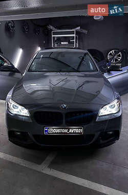Седан BMW 5 Series 2013 в 