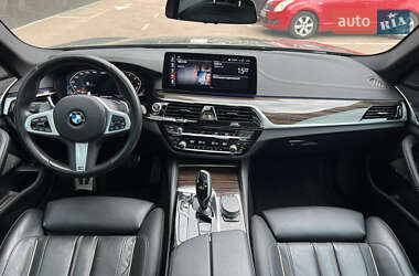 Седан BMW 5 Series 2021 в 
