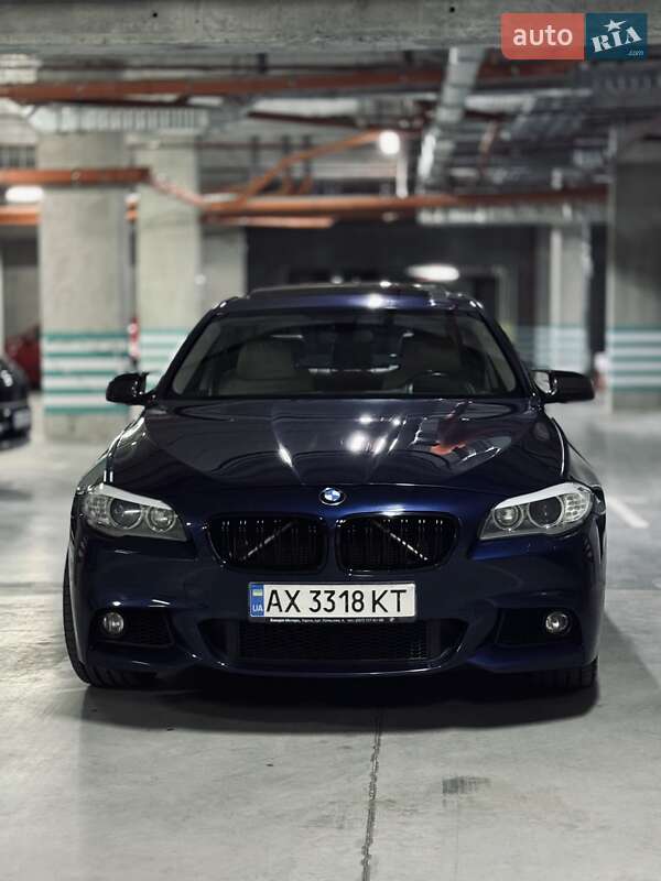 Седан BMW 5 Series 2012 в 