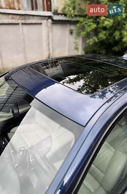 Седан BMW 5 Series 2012 в 