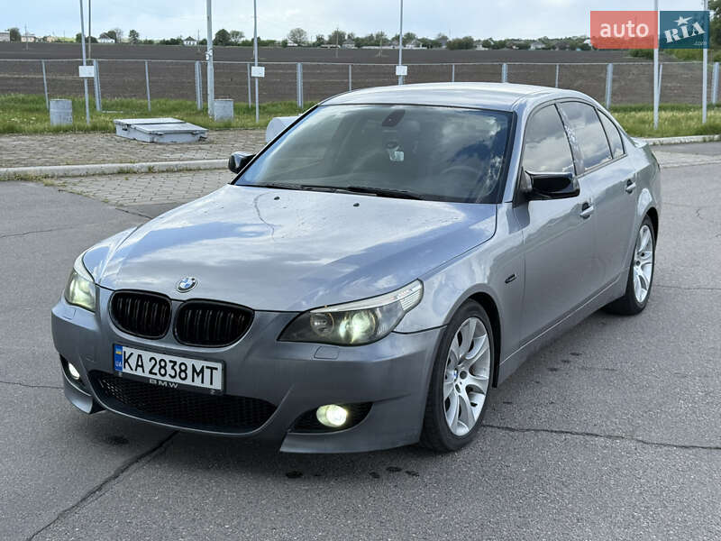 BMW 5 Series 2003