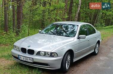 Седан BMW 5 Series 2001 в 