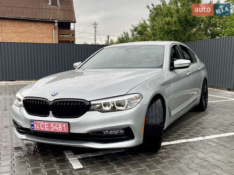 Седан BMW 5 Series 2018 в 