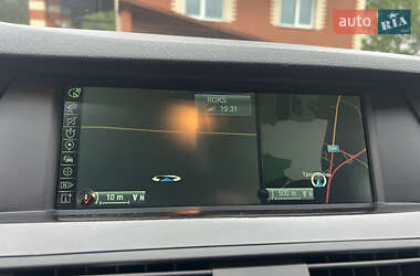 Седан BMW 5 Series 2012 в 