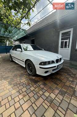 Седан BMW 5 Series 1999 в Ізмаїлі