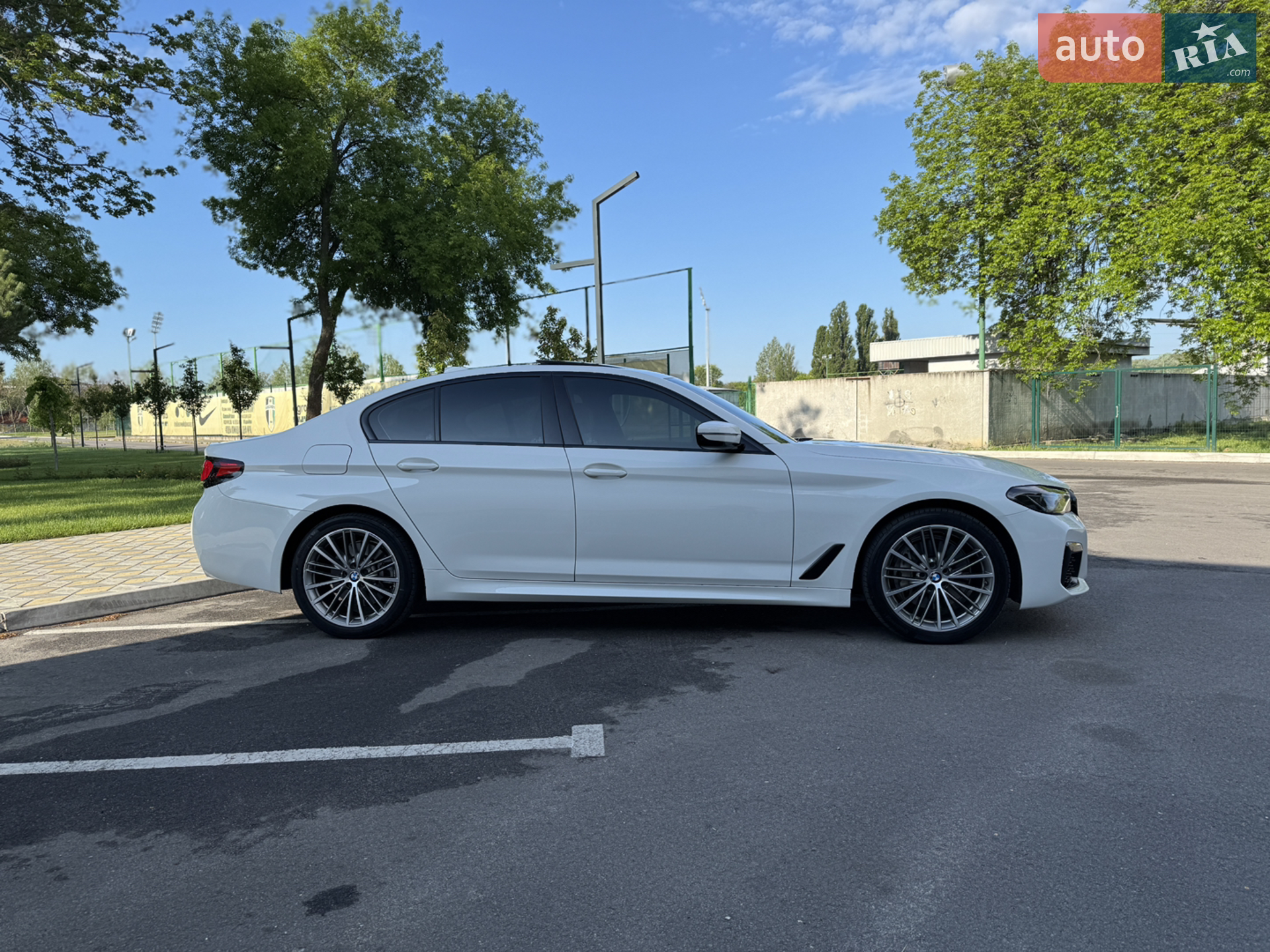 2020 BMW 5er - мініатюра 13