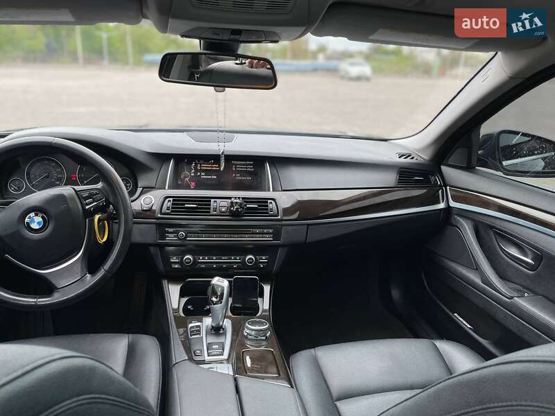 Седан BMW 5 Series 2014 в Харкові
