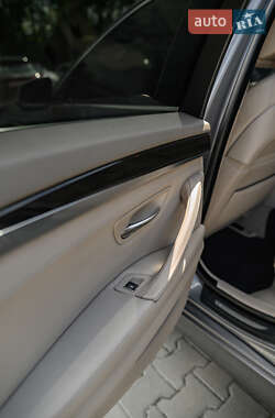 Седан BMW 5 Series 2013 в 