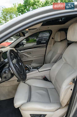 Седан BMW 5 Series 2013 в 