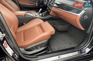Седан BMW 5 Series 2012 в 