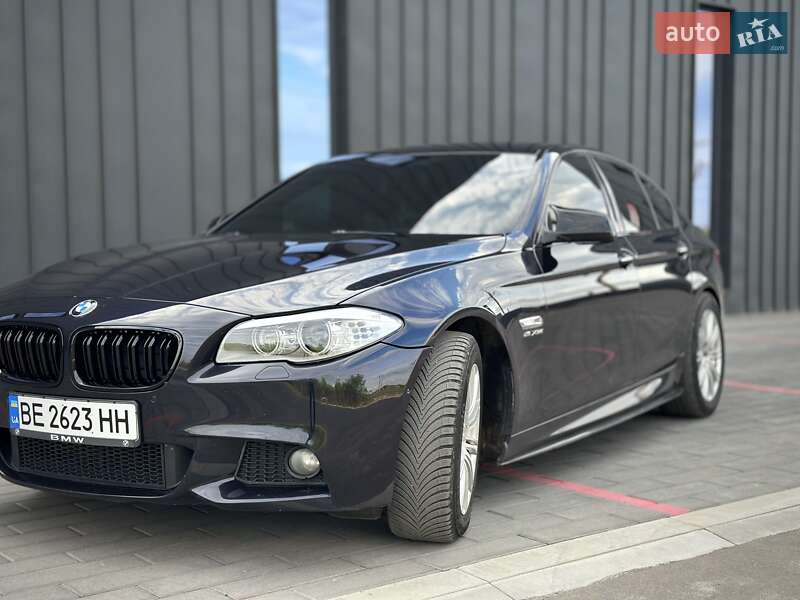 BMW 5 Series 2012