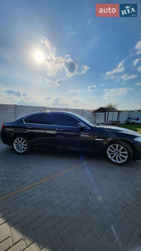 Седан BMW 5 Series 2010 в Харькове