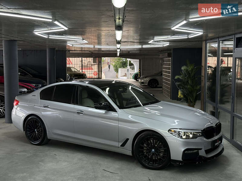 Седан BMW 5 Series 2018 в 