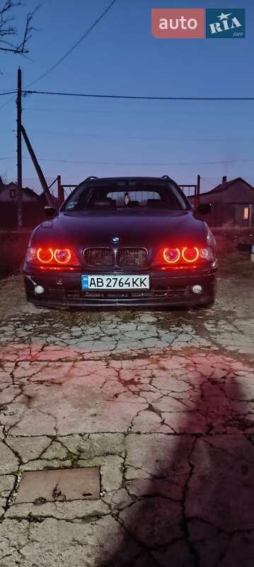 BMW 5 Series 2001