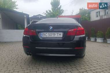 Седан BMW 5 Series 2012 в 