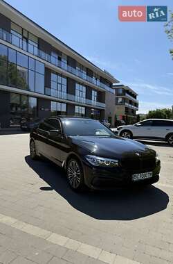 Седан BMW 5 Series 2019 в Ужгороді
