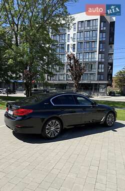 Седан BMW 5 Series 2019 в Ужгороде