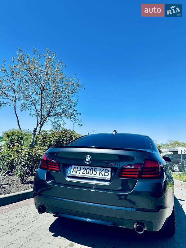 Седан BMW 5 Series 2011 в Краматорську