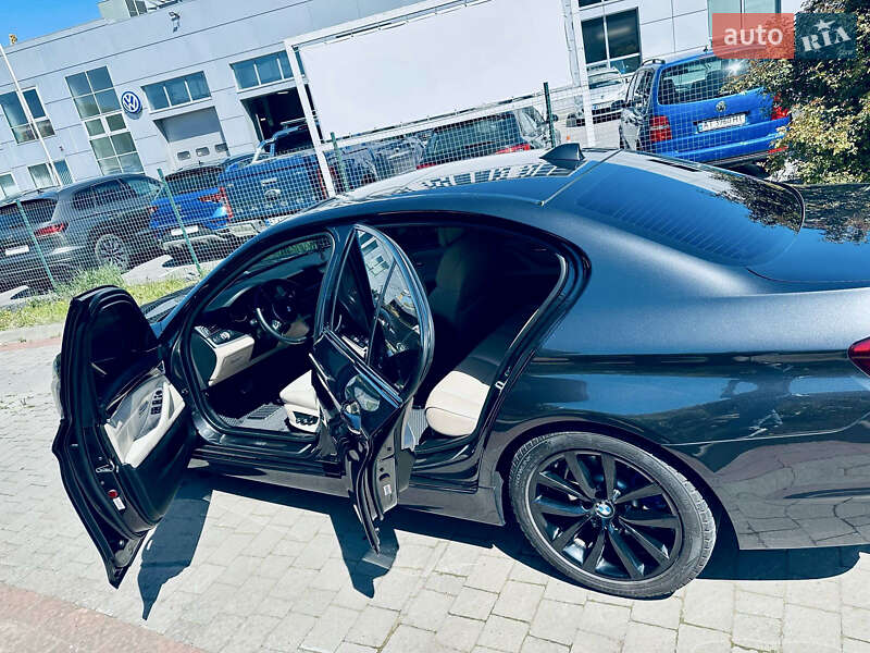 Седан BMW 5 Series 2011 в Краматорську