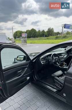 Седан BMW 5 Series 2012 в 