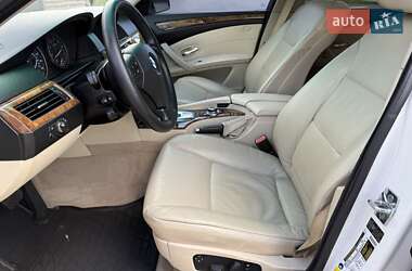 Седан BMW 5 Series 2009 в 