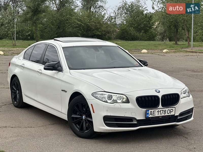 Седан BMW 5 Series 2014 в Кривому Розі