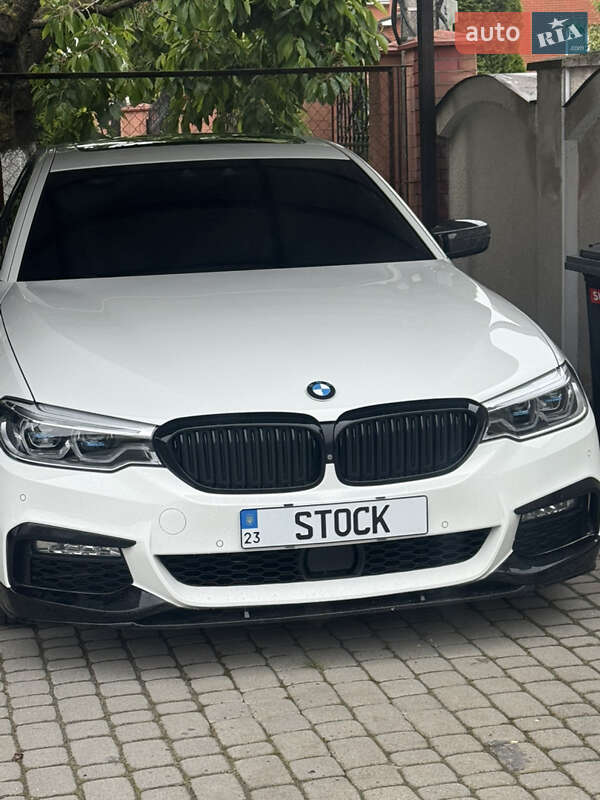 Седан BMW 5 Series 2017 в Хмельницькому фото 15 Седан BMW 5 Series 2017 в Хмельницькому