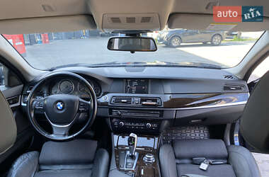 Універсал BMW 5 Series 2011 в 