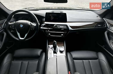 Седан BMW 5 Series 2019 в 