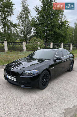 Седан BMW 5 Series 2011 в 