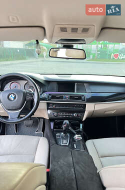 Седан BMW 5 Series 2011 в 