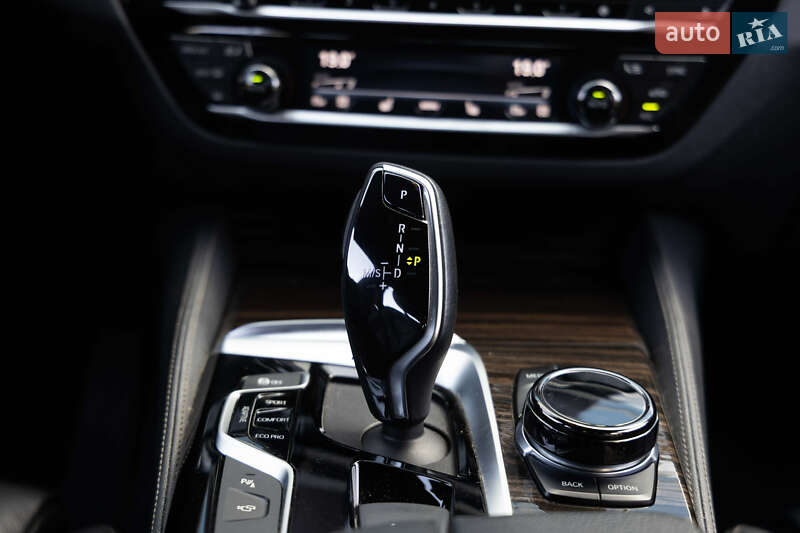 Седан BMW 5 Series 2018 в Луцьку