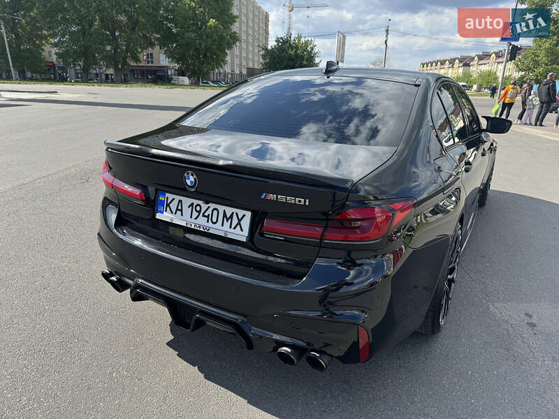 Седан BMW 5 Series 2018 в Киеве